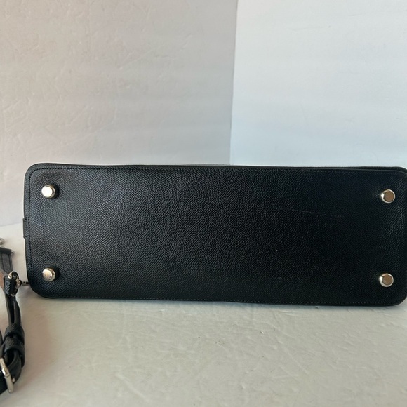 Coach NWT Sierra Satchel Signature Print With Bird Design Double Zip Closure - Picture 6 of 11